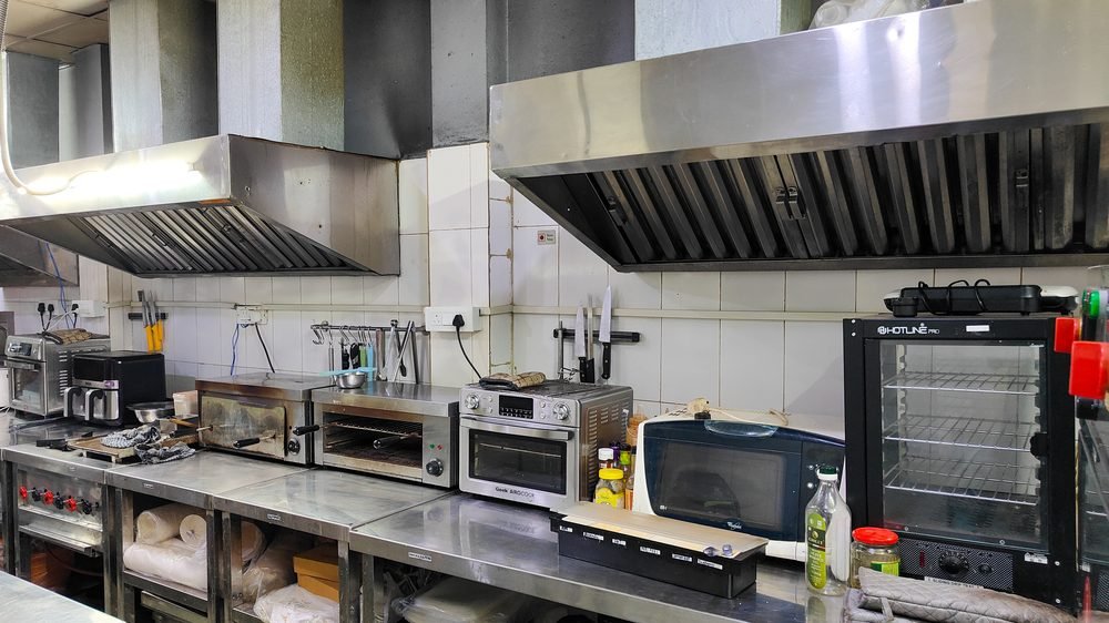 Fully fitted, delivery-ready kitchen unit for rent in Chandigarh